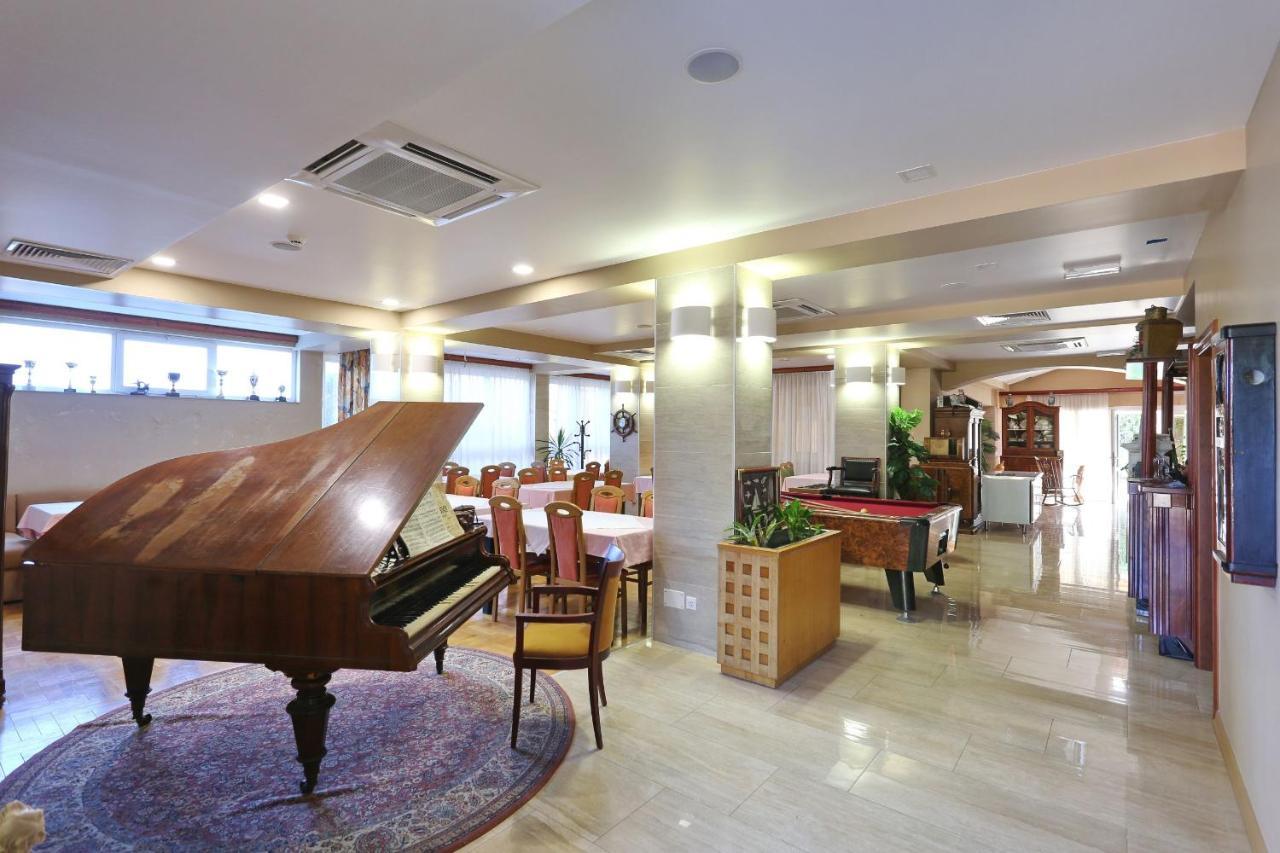 Villa Tade Debeljak Экстерьер фото