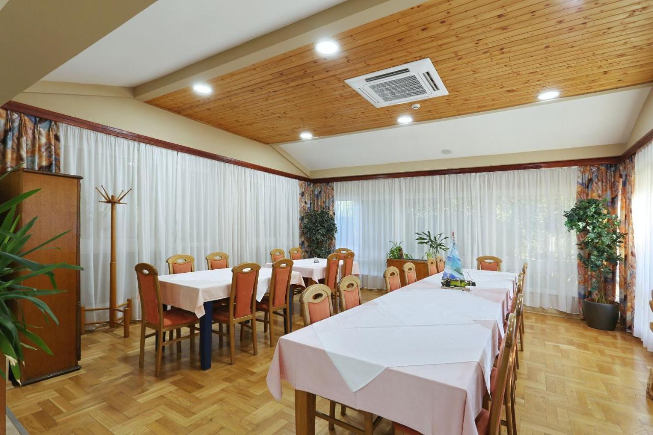 Villa Tade Debeljak Экстерьер фото